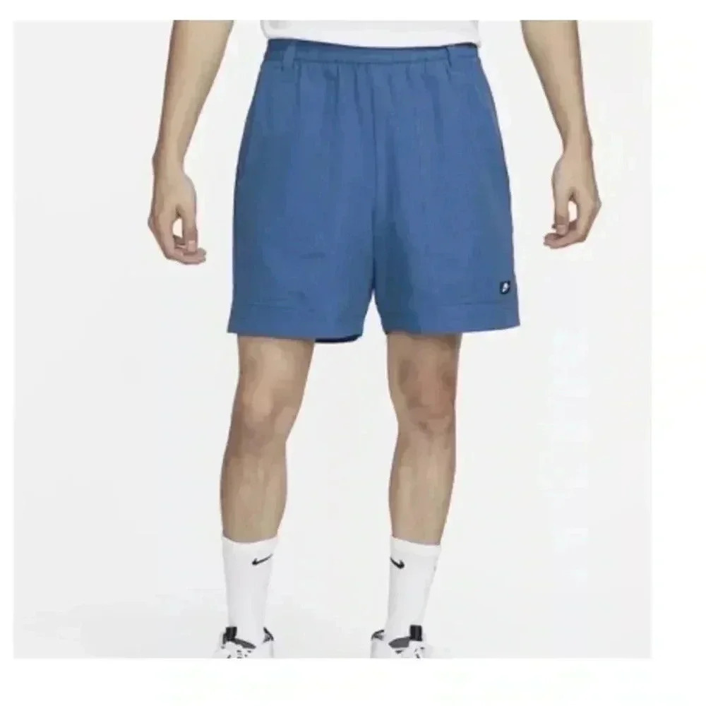Nike men’s sportswear sport essential size medium